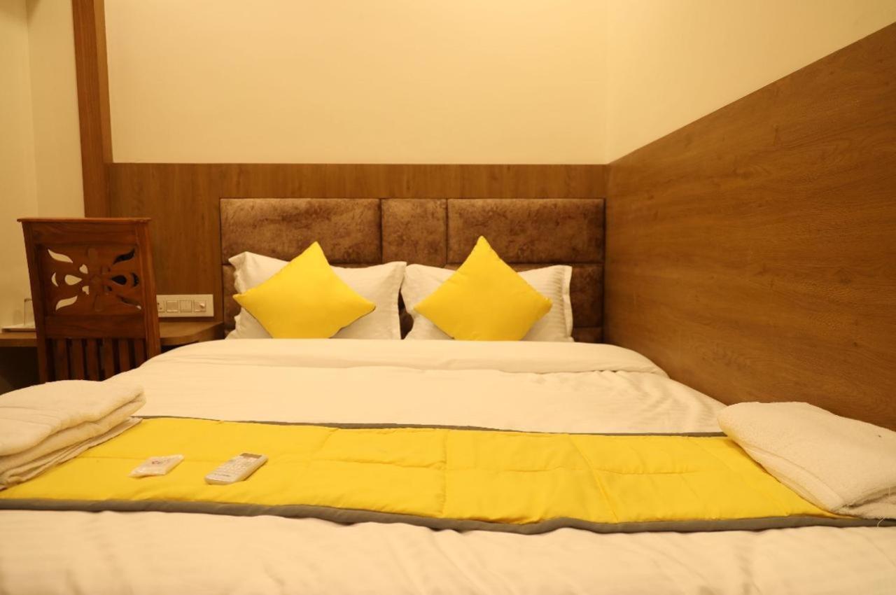 Hotel President Park Κοϊμπατόρε Δωμάτιο φωτογραφία